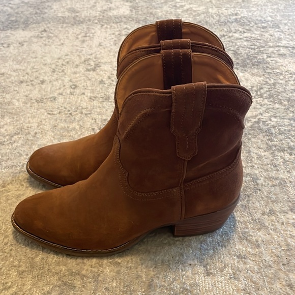 DINGO, TUMBLEWEED LEATHER BOOTIE, (whiskey) 10 - Picture 8 of 14